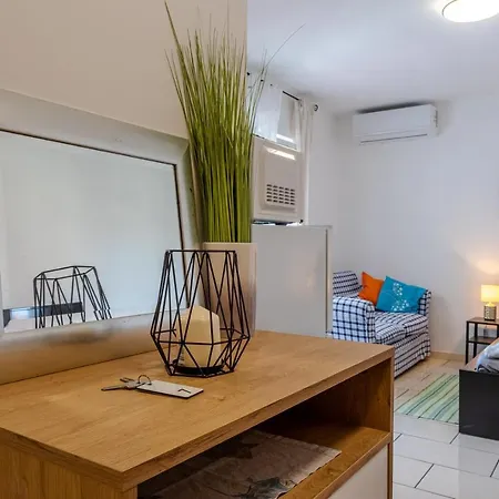 Apartments Martin'S Perla Vir Exterior photo