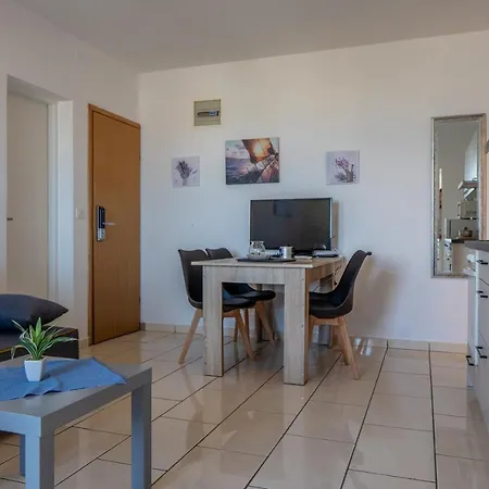 Apartments Martin'S Perla Vir Exterior photo